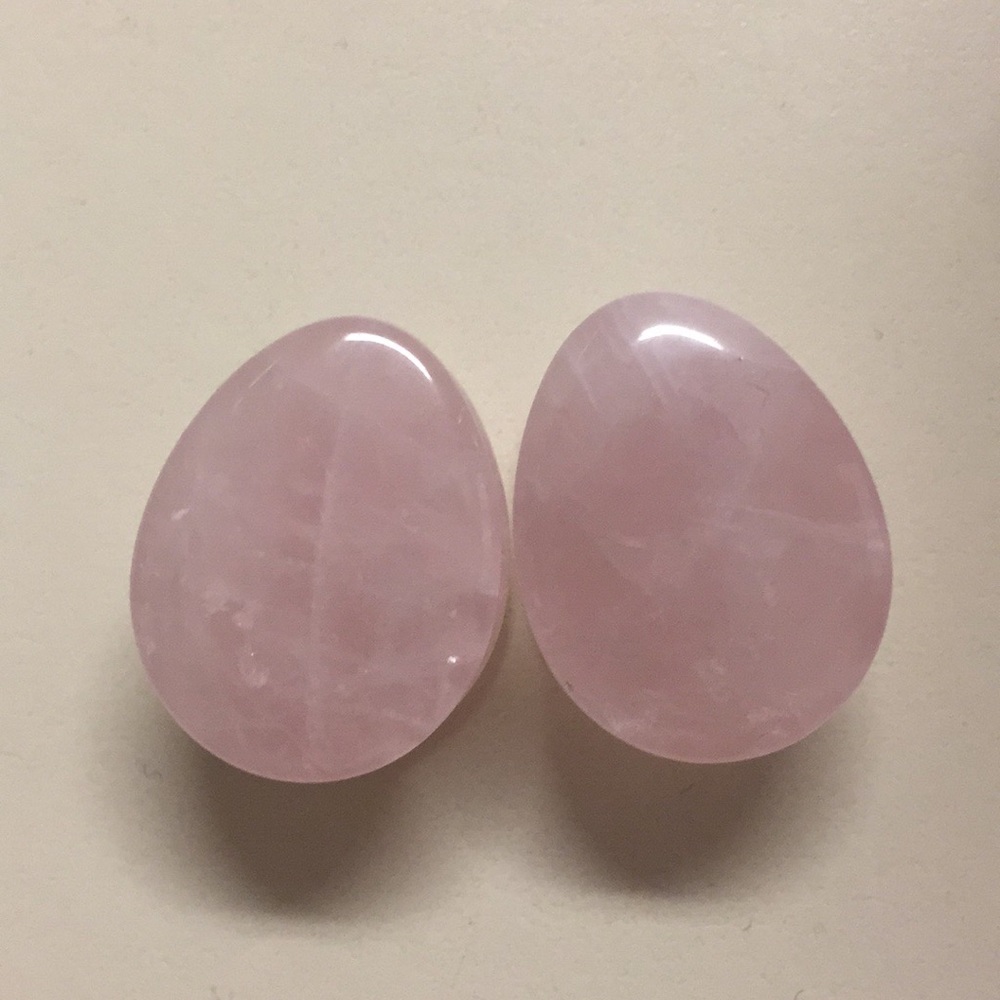 Teardrop Rose Quartz Gauges